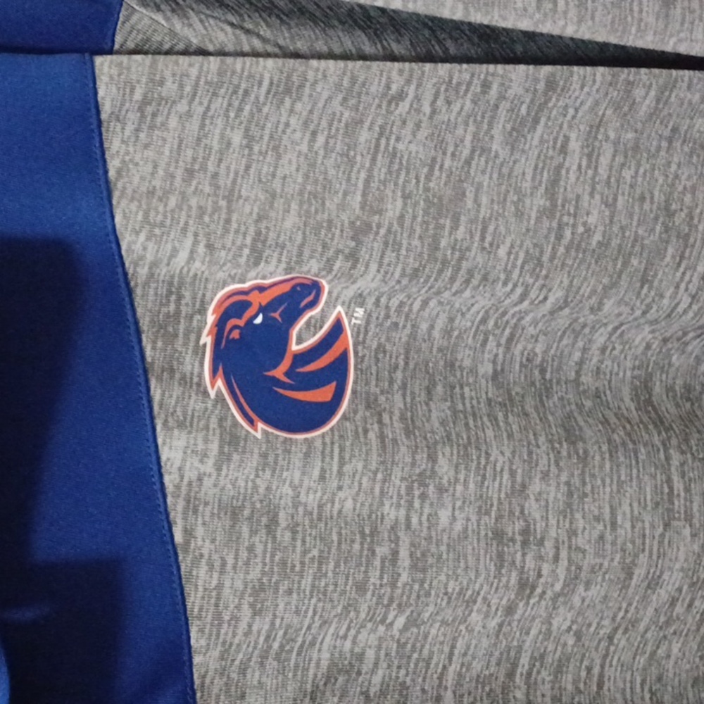 Boise State polo - Picture 2 of 4